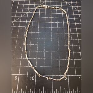 Vintage Link Bar Style Chain Necklace, 16 Inches Long, Silver Colour